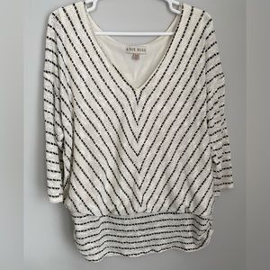 Knox Rose, light weight sweater, black and white v striped pattern, xxl,